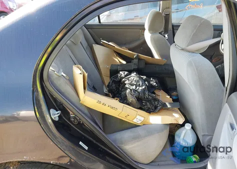 2005 Toyota Corolla Ce/Le/S from USA, damaged, VIN 1NXBR32E85Z477649